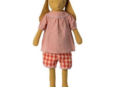 Maileg Bunny Size 5 Dusty Yellow - Shirt & Shorts Hot on Sale