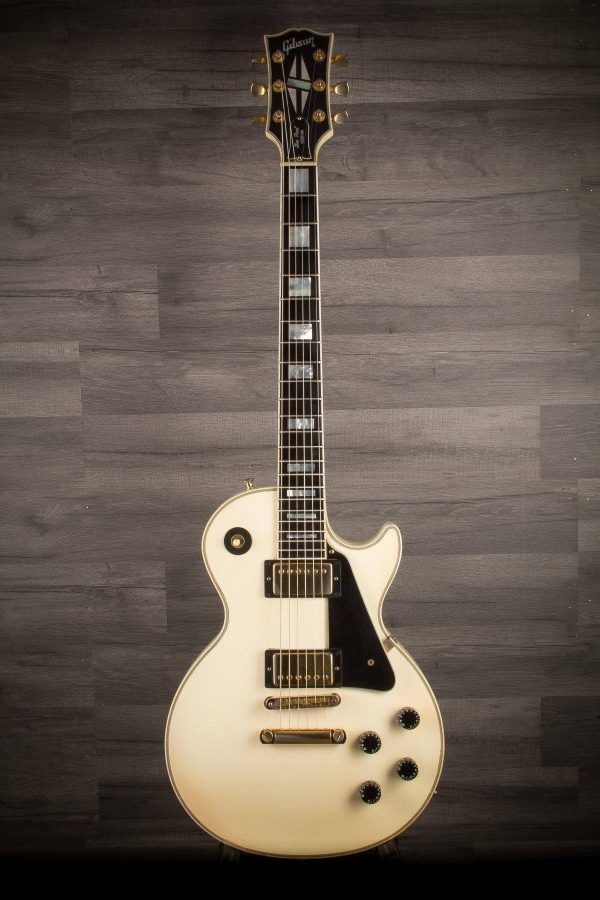 USED - Gibson Les Paul Custom Standard - 2002 Alpine White on Sale