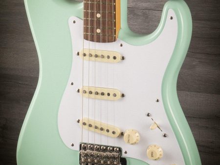 USED - Fender Classic Series Stratocaster with Robert Cray Neck Online now