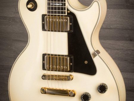 USED - Gibson Les Paul Custom Standard - 2002 Alpine White on Sale