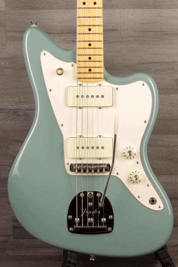 USED -  American Professional Jazzmaster®, Maple Neck ,Sonic Grey Online Sale