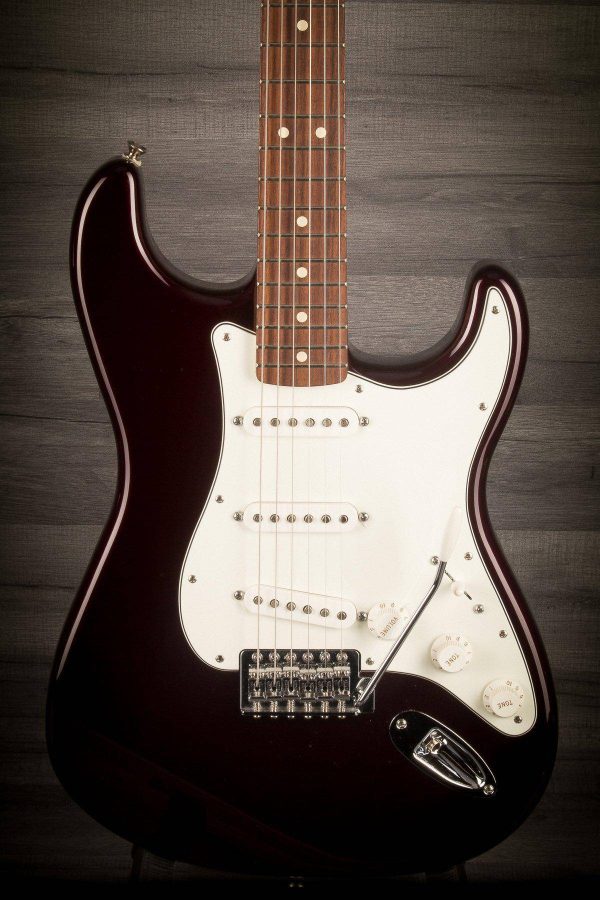 USED - Fender Mexican Standard Stratocaster - Wine Red Online now